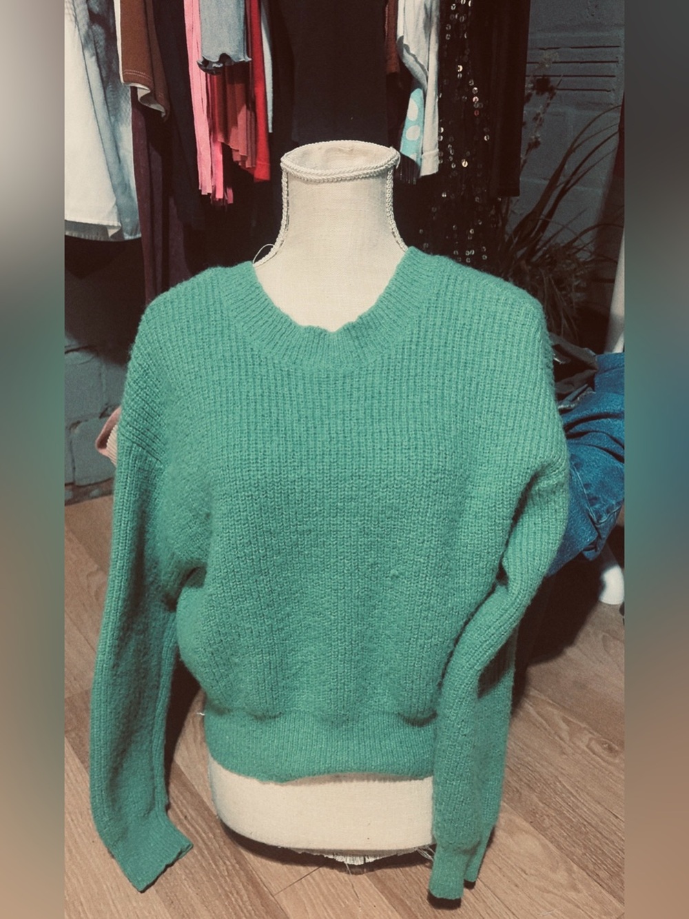Women's Green Crewneck Sweater - Relaxed Knit Pullover